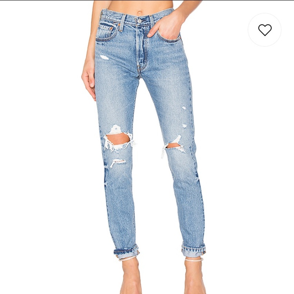 LEVI’S 501 IN OLD HANGOUTS